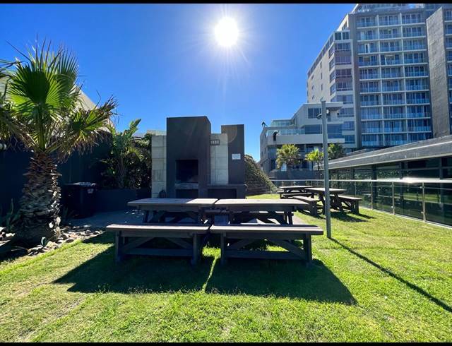 2 BEDROOM APARTMENT FOR SALE IN TABLE VIEW